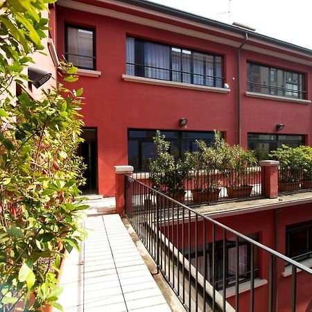 Oasi Village Hotel Milão Exterior foto